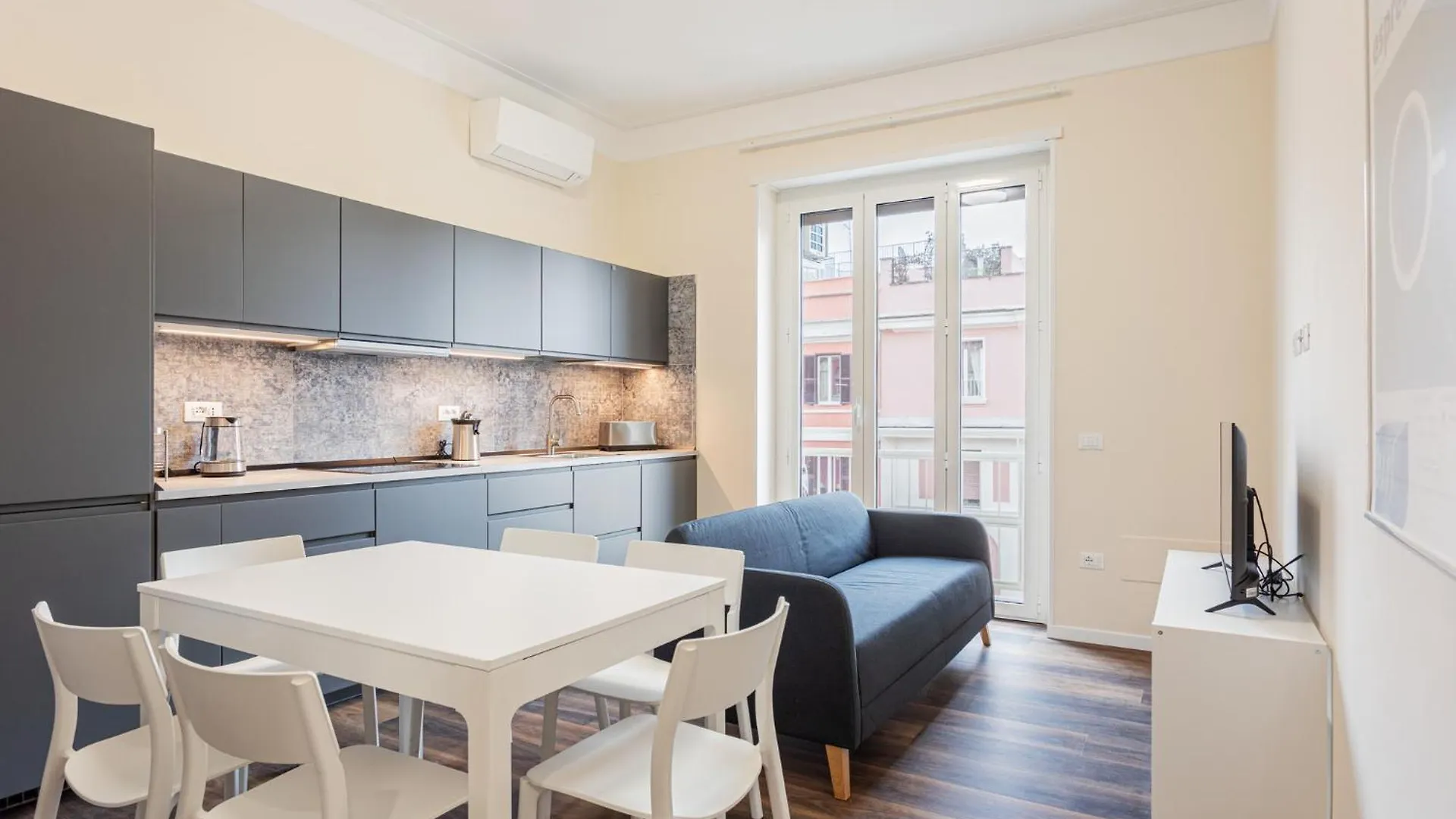 Prati Grabau Comfort 3 Rooms Apt Rome Apartment